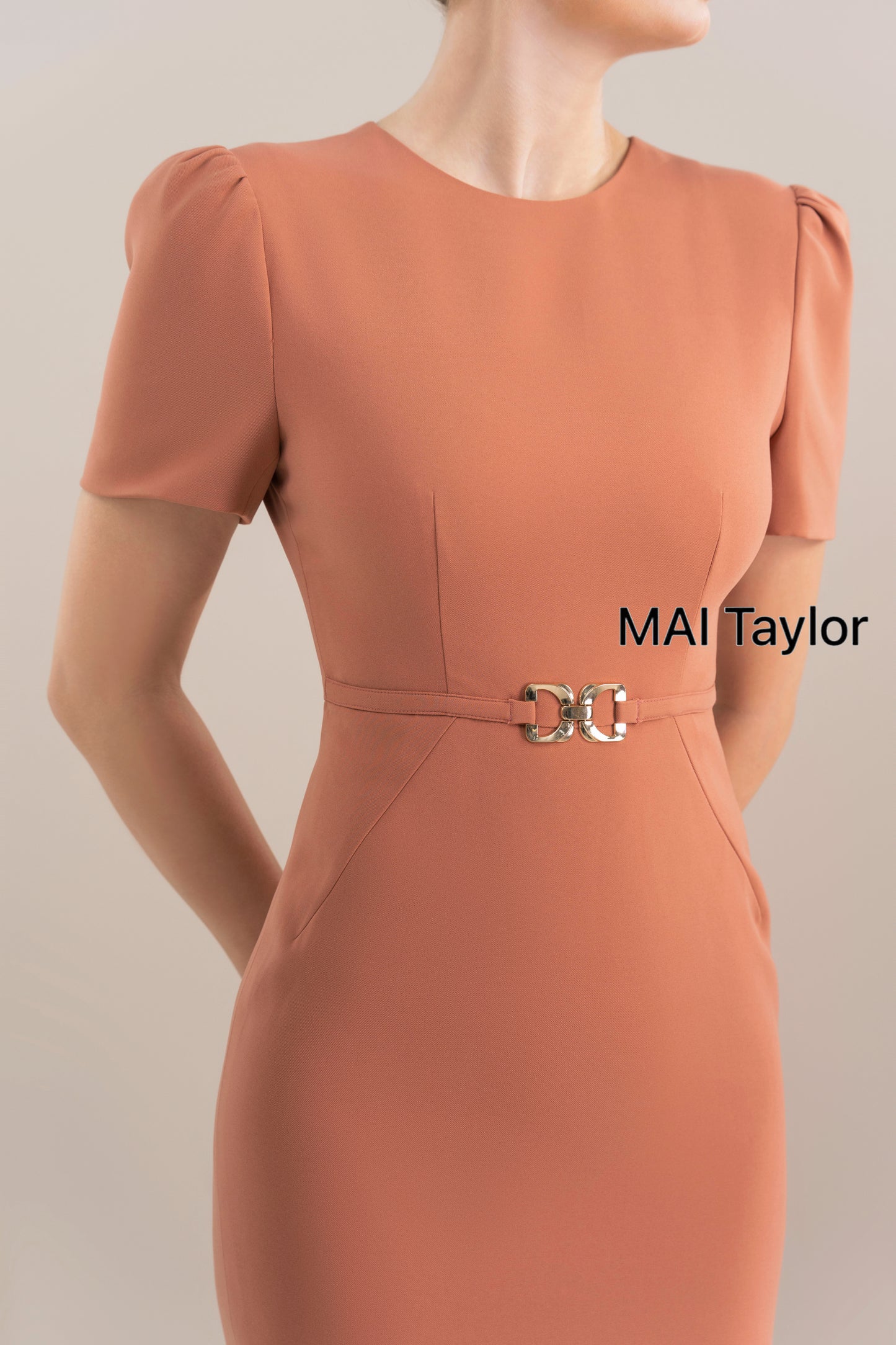 Mai Taylor Rust Midi Dress – Refined & Feminine